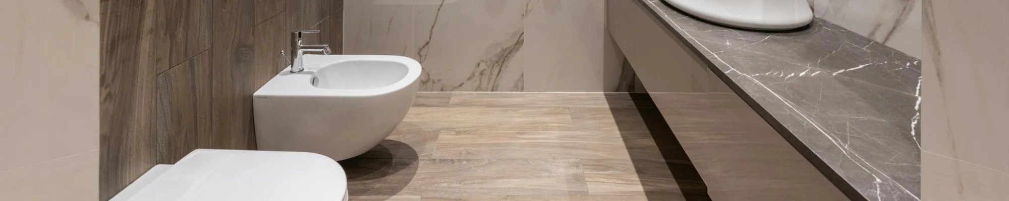 modern bathroom with marble porcelain tile